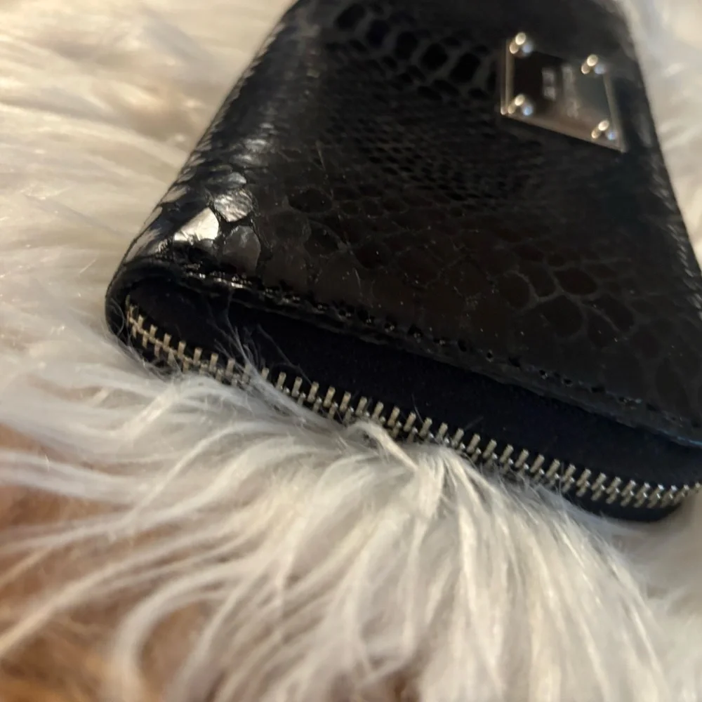 Michael Kors Black Textured Wallet